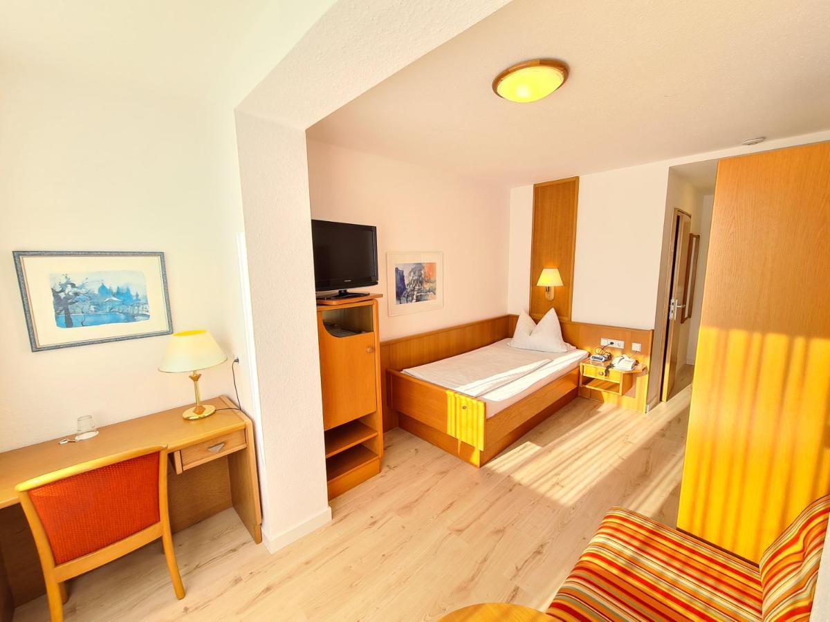 Thermenhotel Tannenhof - Ihr Wohlfuehl-Hotel Bad Fussing Bagian luar foto