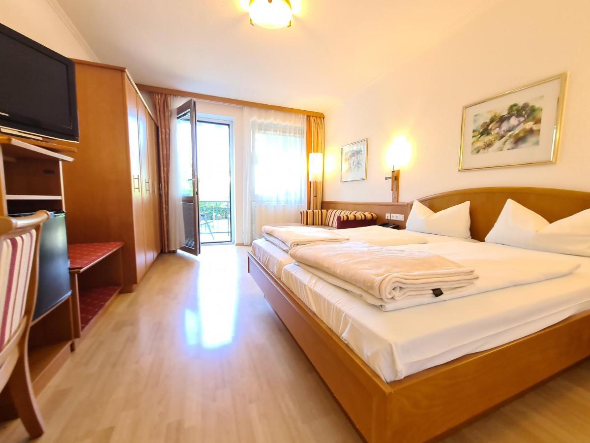 Thermenhotel Tannenhof - Ihr Wohlfuehl-Hotel Bad Fussing Bagian luar foto