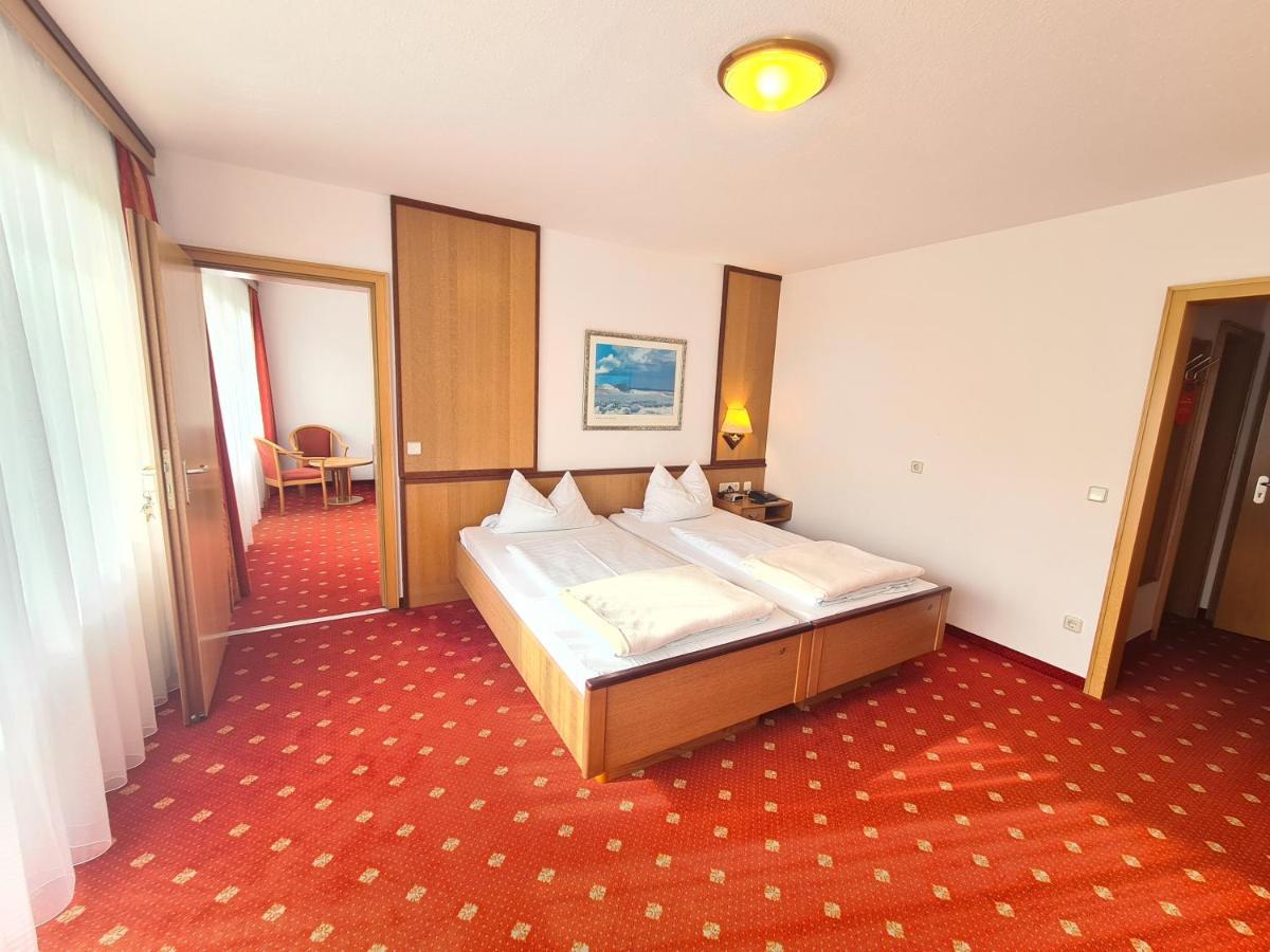 Thermenhotel Tannenhof - Ihr Wohlfuehl-Hotel Bad Fussing Bagian luar foto