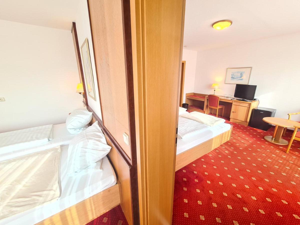 Thermenhotel Tannenhof - Ihr Wohlfuehl-Hotel Bad Fussing Bagian luar foto