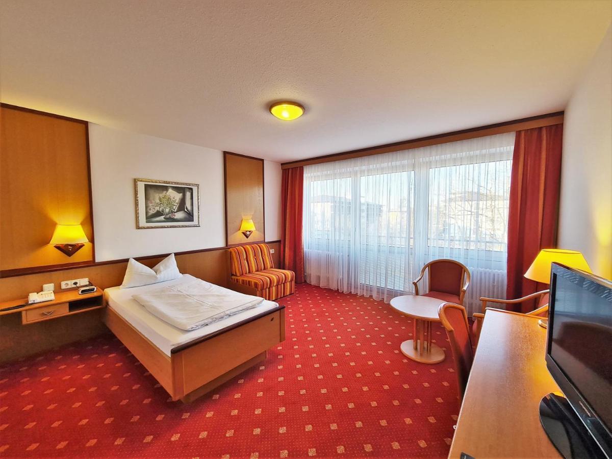 Thermenhotel Tannenhof - Ihr Wohlfuehl-Hotel Bad Fussing Bagian luar foto