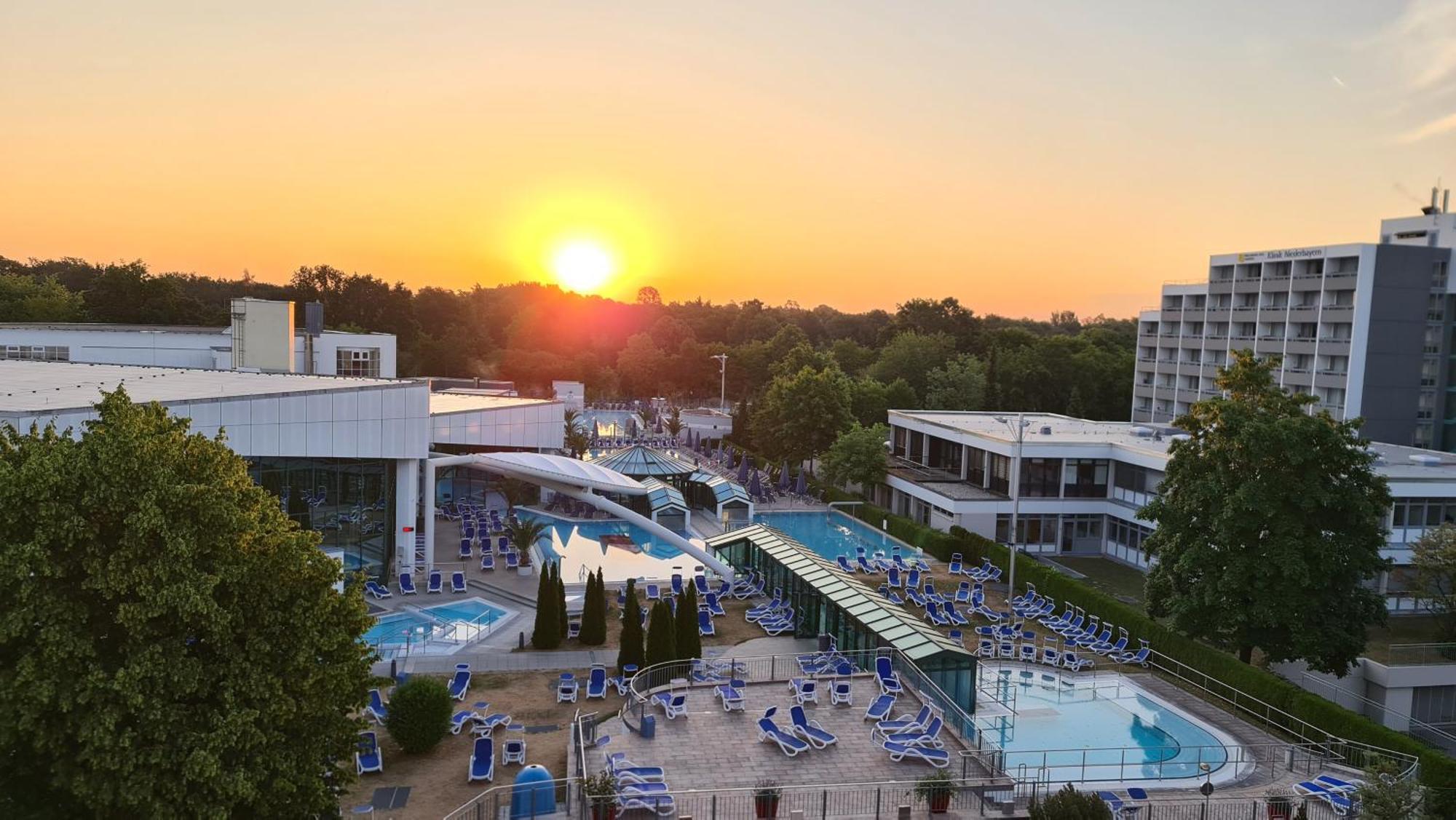 Thermenhotel Tannenhof - Ihr Wohlfuehl-Hotel Bad Fussing Bagian luar foto
